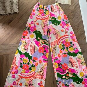 Vintage sandcastle sz small Colorful Floral Wide Leg Pants flowing (vintage 12)